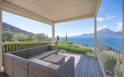 RESIDENZA “LAGO BLU”